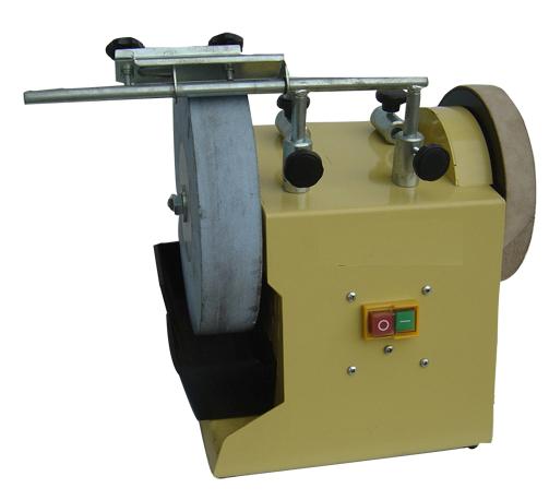 Sharpening blades with a grinder deals